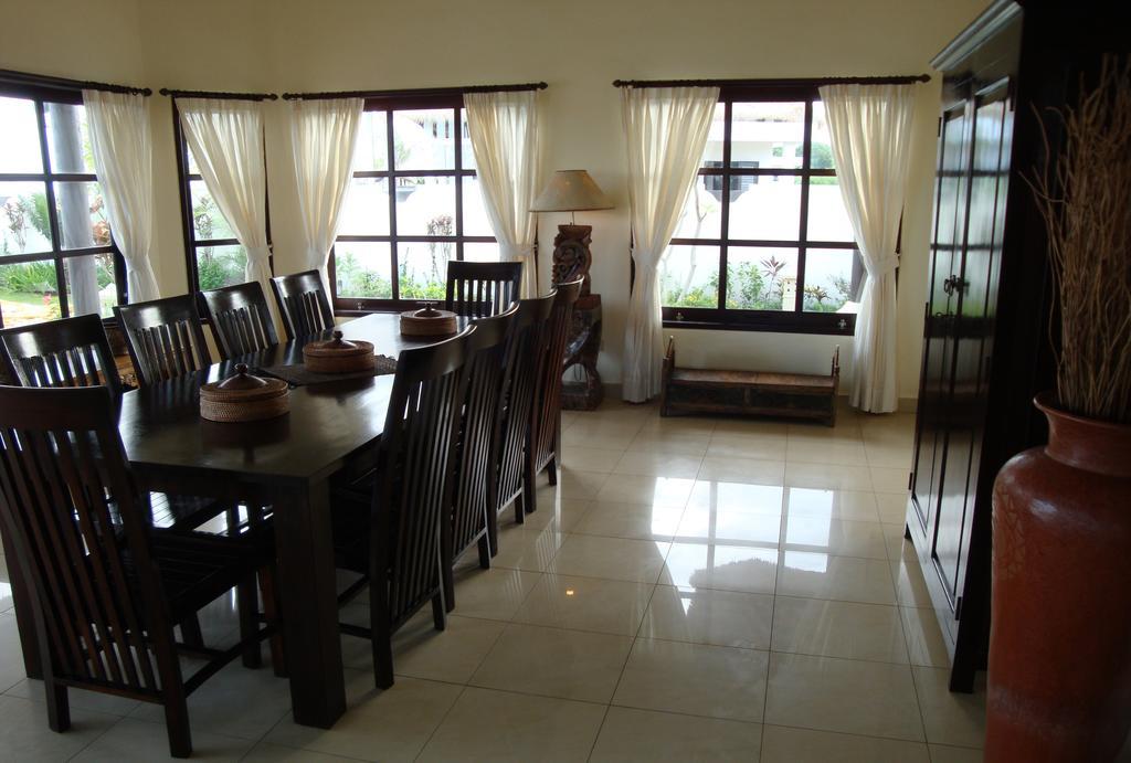 Villa Pelangi Bali Seririt  Δωμάτιο φωτογραφία